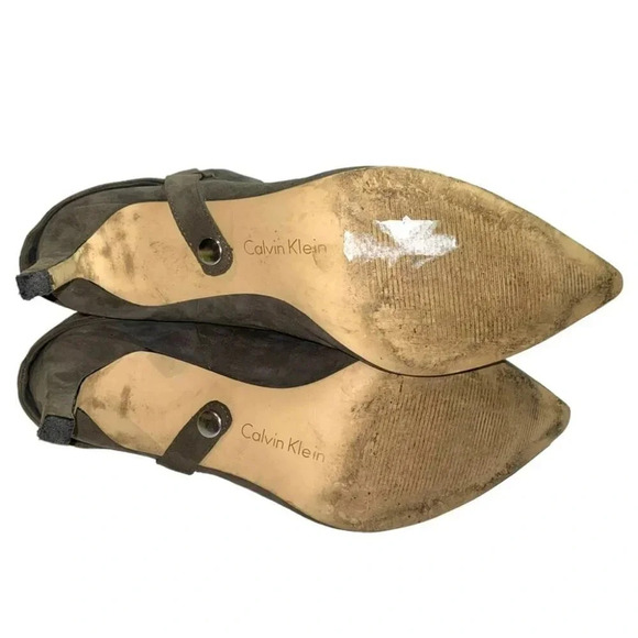 Calvin Klein Bethany 9M taupe brown suede 3” heel ankle boots - Picture 5 of 9